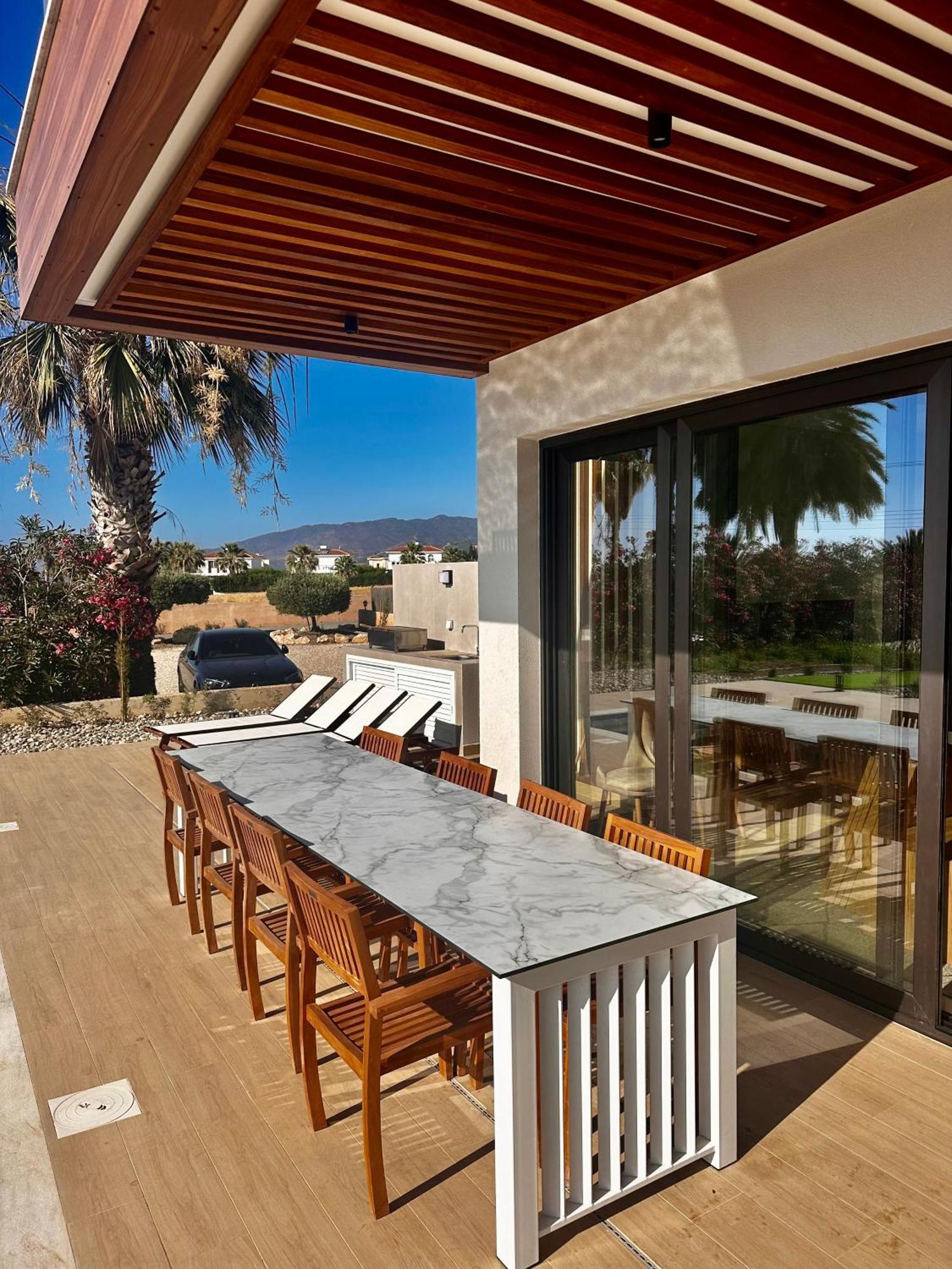 Santa Barbara Seafront Villas W Jacuzzi Pool 파포스 외부 사진